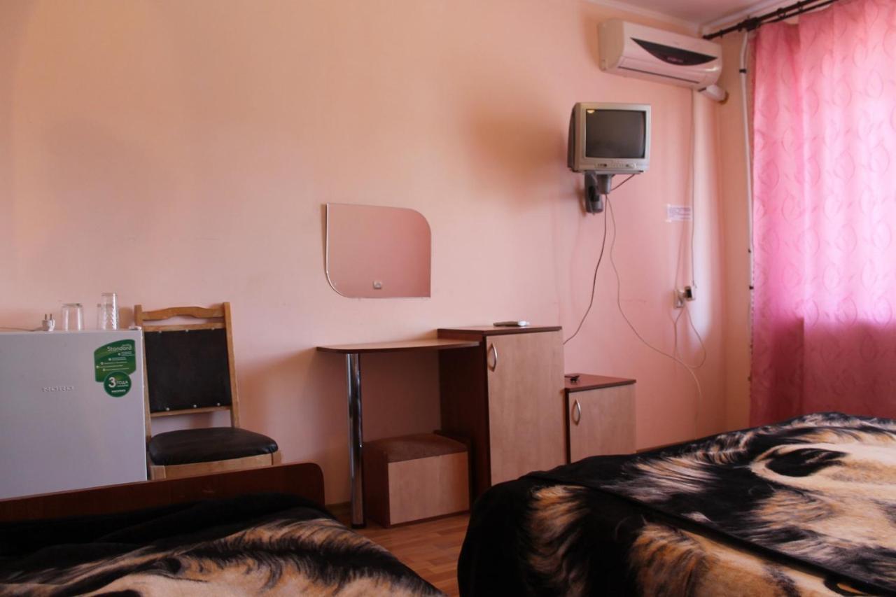 Kometa-2 Hotel كوبليفو الغرفة الصورة