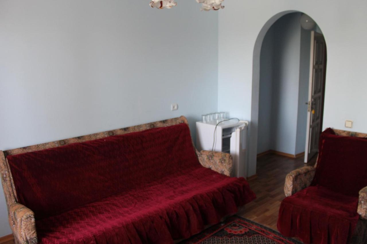 Kometa-2 Hotel كوبليفو الغرفة الصورة