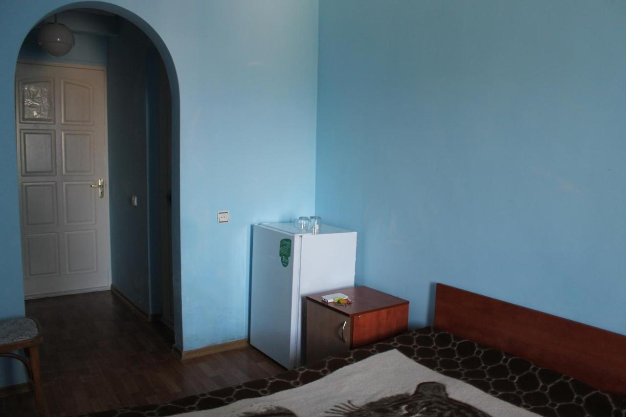 Kometa-2 Hotel كوبليفو الغرفة الصورة