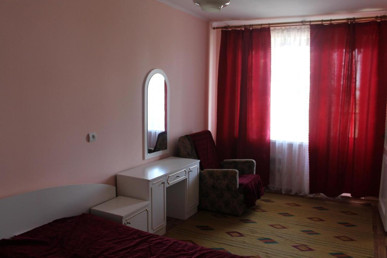 Kometa-2 Hotel كوبليفو الغرفة الصورة